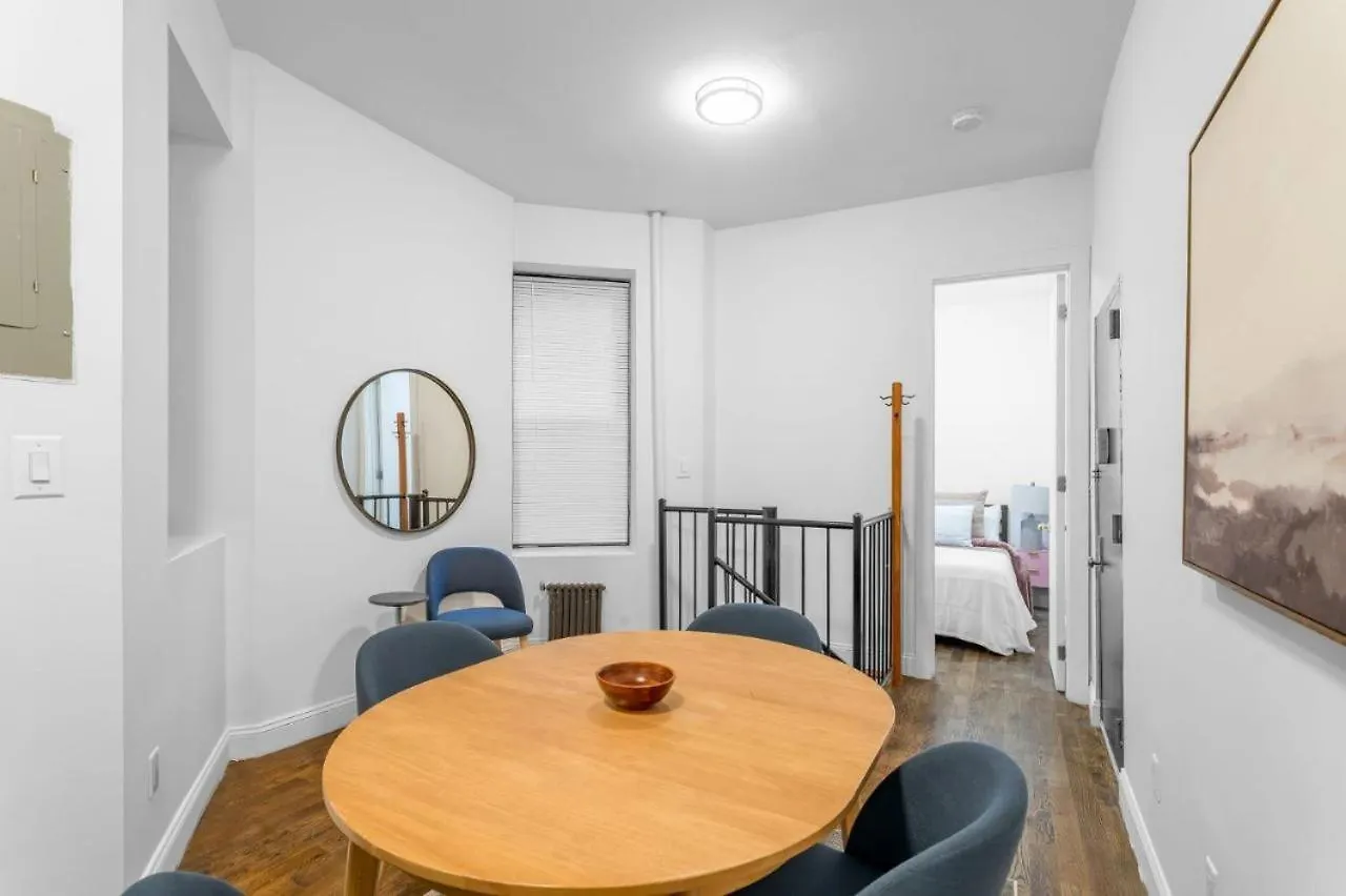 Chic 3 Bedroom Home In Chelsea Steps From The High Line Νέα Υόρκη